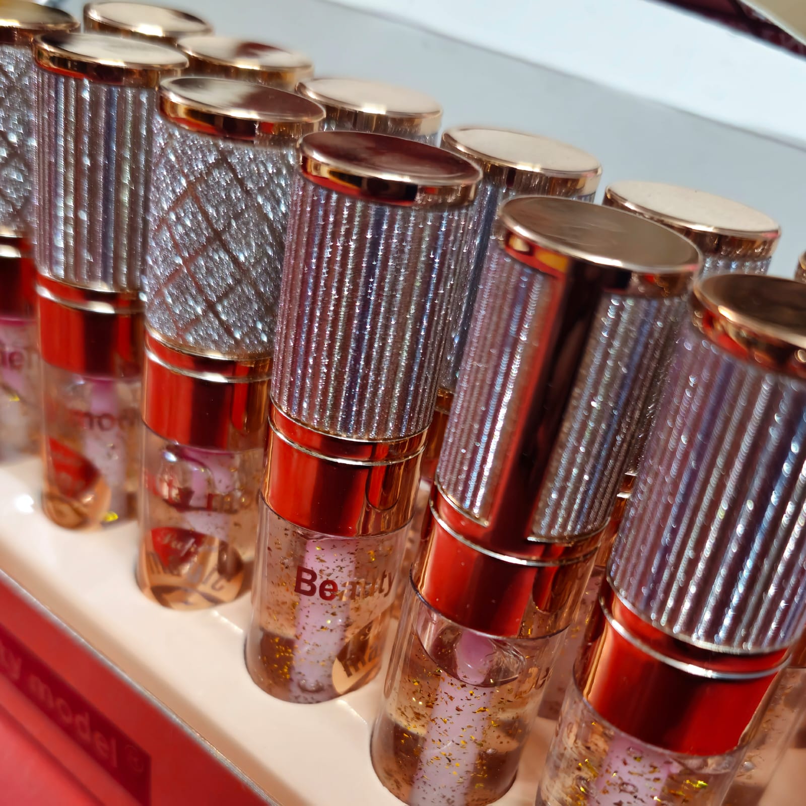 Lipgloss 24k GOLD ( Pack of 2) - Image 3